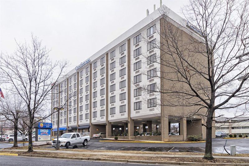Fairfield & By Marriott West/mark Center Hotel
