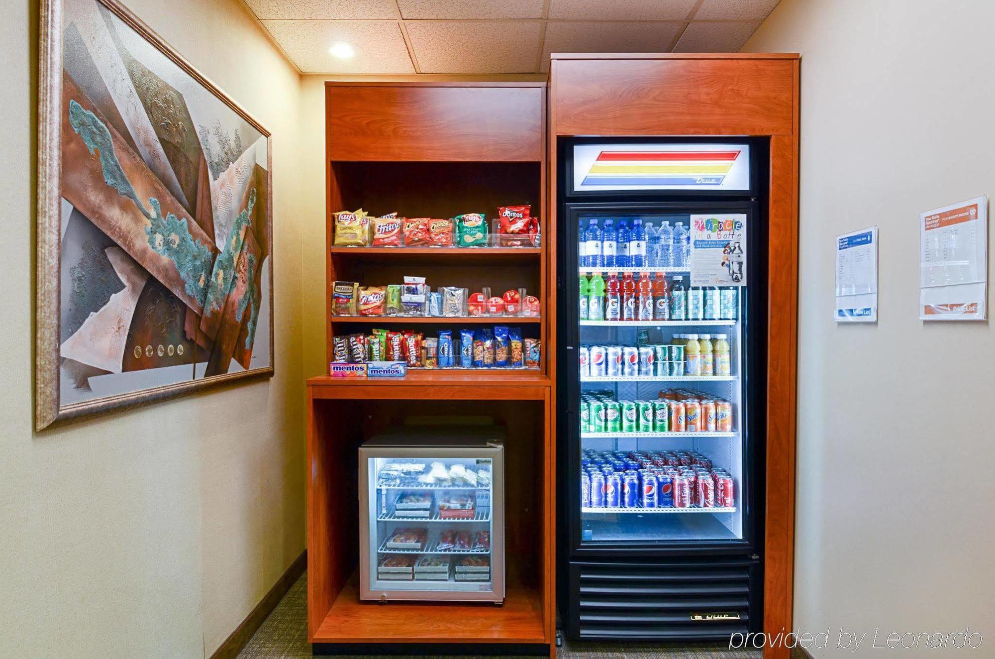 Hotel Fairfield & By Marriott West/mark Center 3*