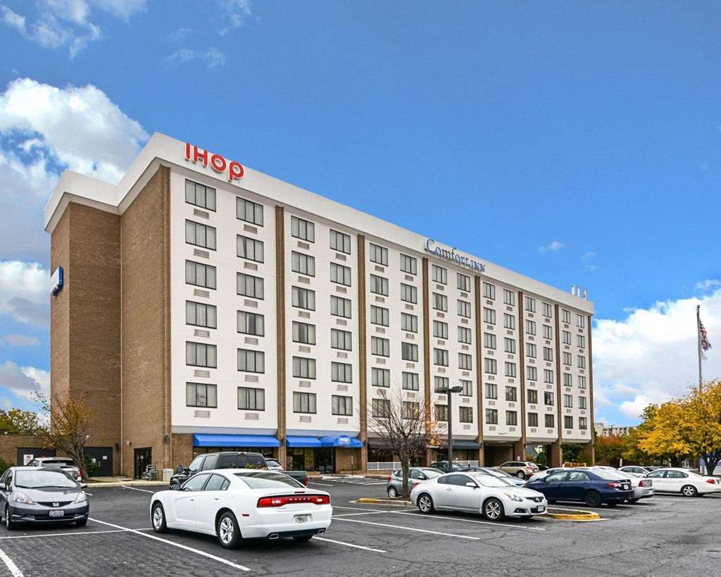 Fairfield & By Marriott West/mark Center
