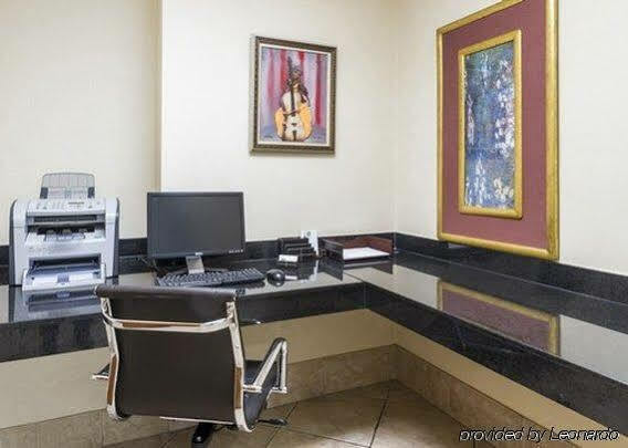 Hotel Fairfield & By Marriott West/mark Center Alexandria