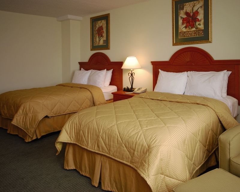 Fairfield & By Marriott West/mark Center 3*