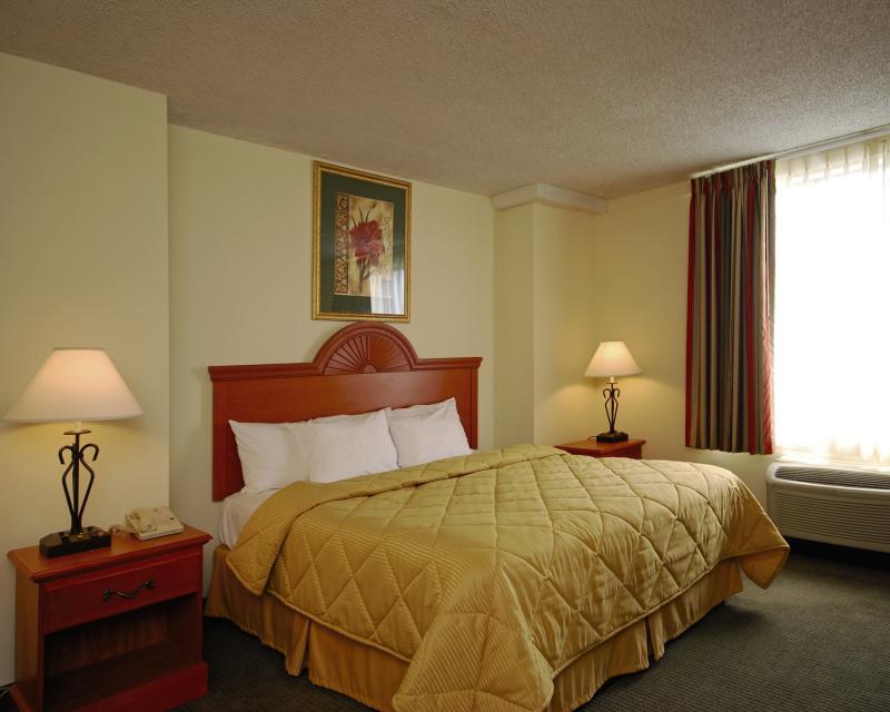 Fairfield & By Marriott West/mark Center