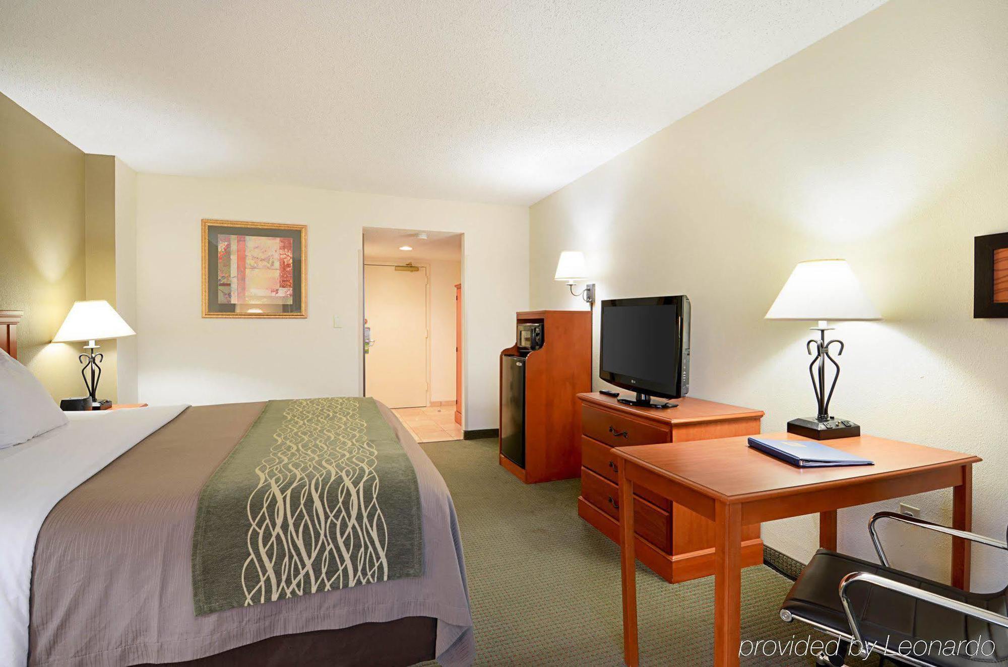 Fairfield & By Marriott West/mark Center