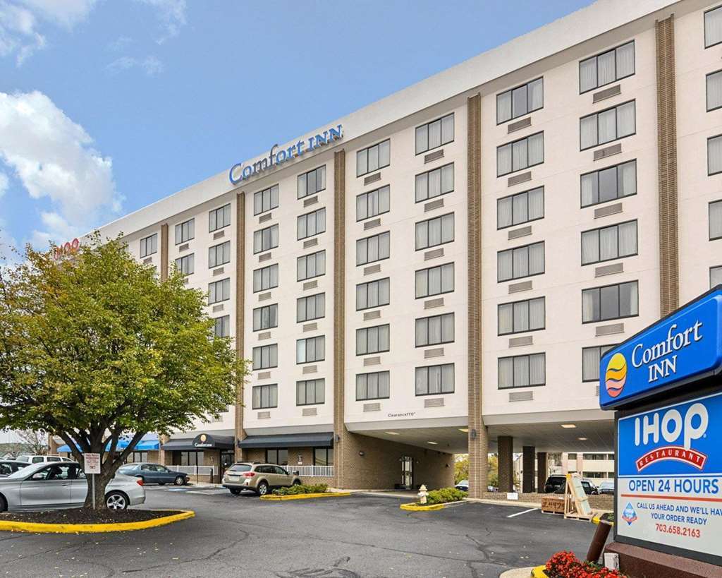 Fairfield & By Marriott West/mark Center Hotel