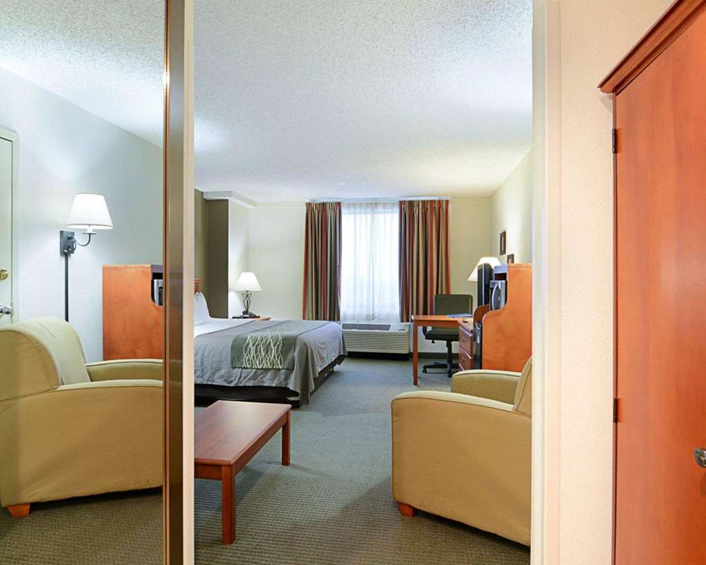 Hotel Fairfield & By Marriott West/mark Center Alexandria