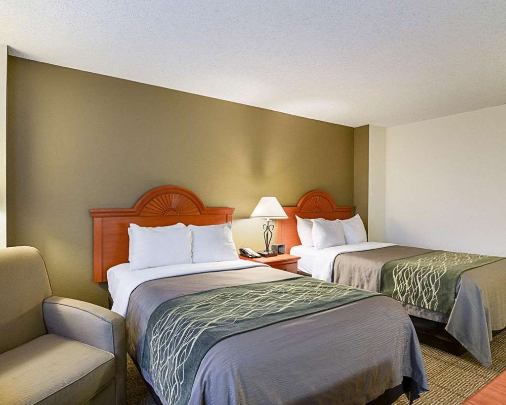 Fairfield & By Marriott West/mark Center Hotel